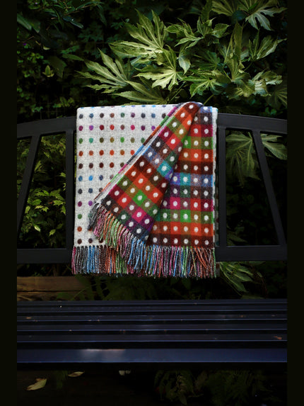 Plaid Multi Spot Grey